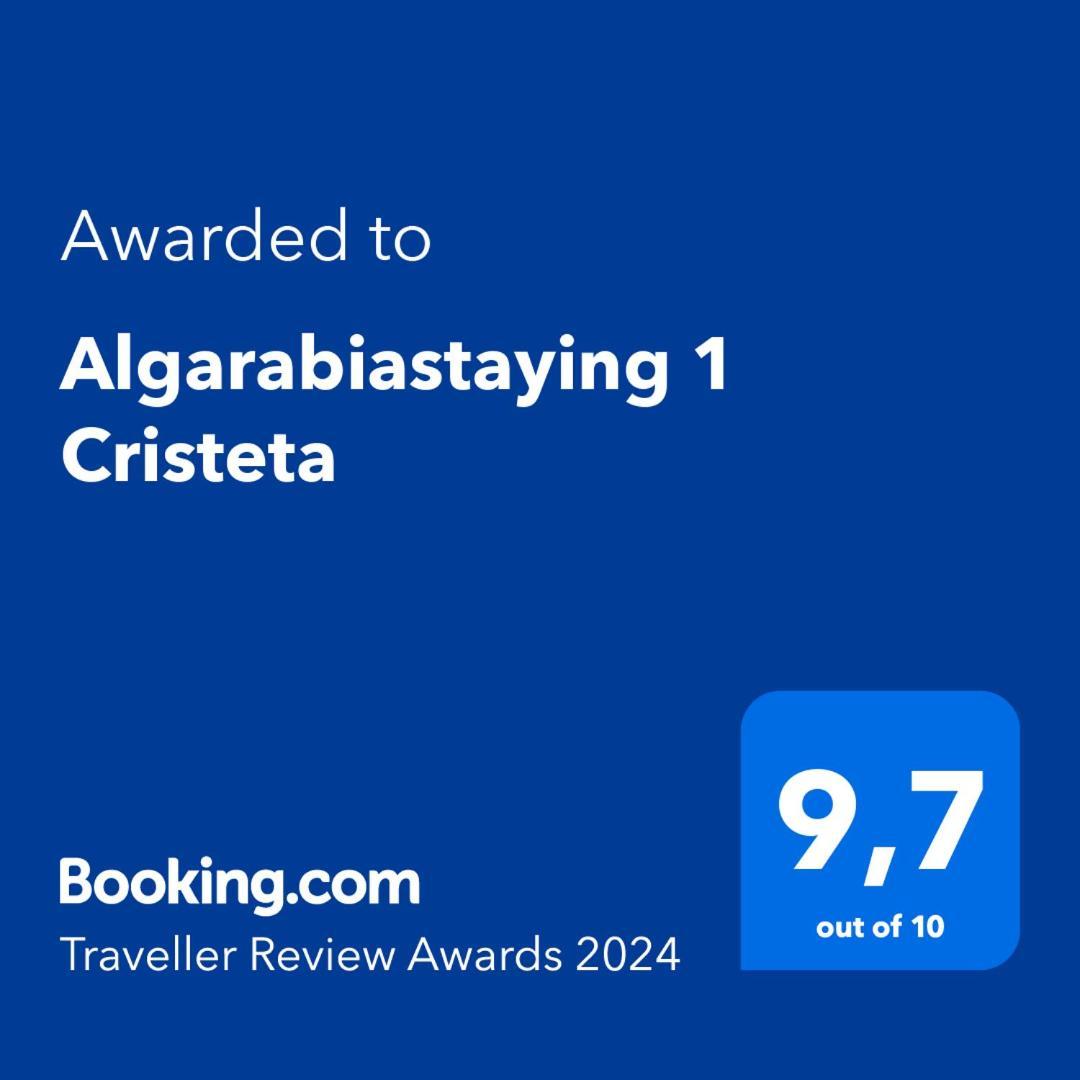 Cristeta2 *